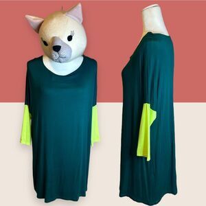 🥎 NWT NYMPHE TEAL NEON YELLOW CONTRAST 3/4 DROP SHOULDER SLEEVES TUNIC MEDIUM